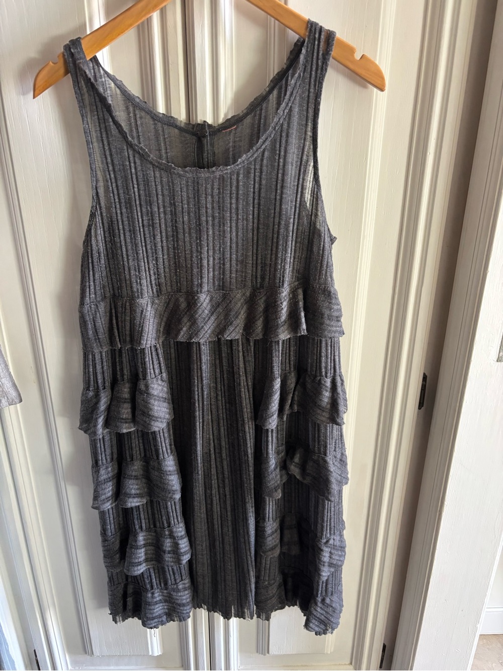 Sleeveless Tiered Ruffle Midi Dress in Gray